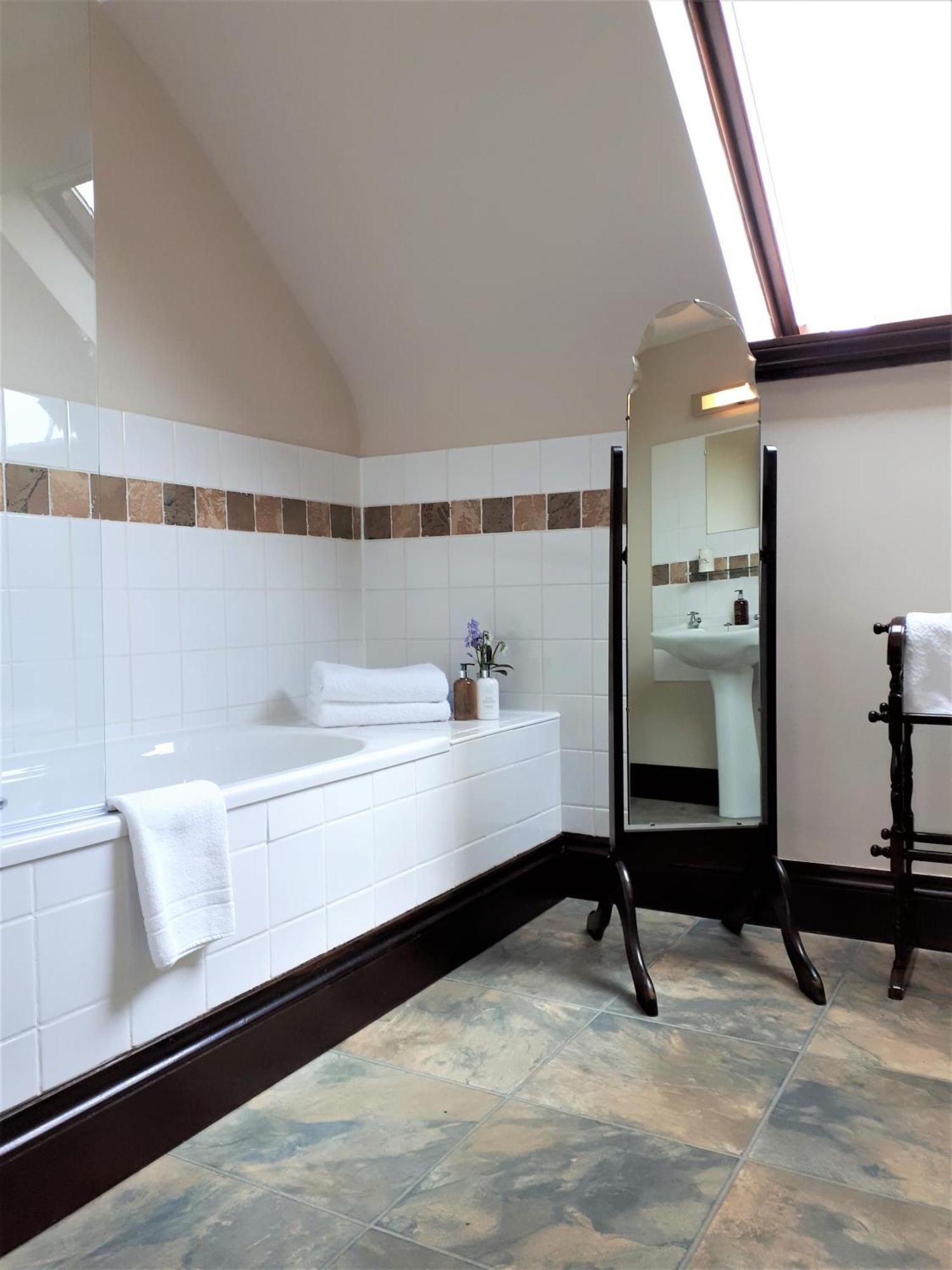 Corsewall Arms Guest House สแตรนราร์ ภายนอก รูปภาพ